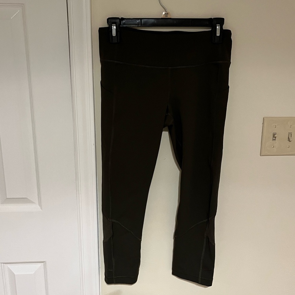 Lululemon Athletica Olive Green Cropped Leggings